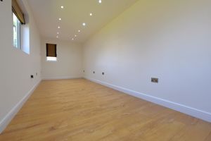 Photo 14- click for photo gallery